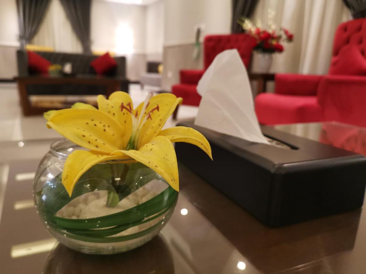 دار ود للأجنحة الفندقية Jeddah Exterior photo