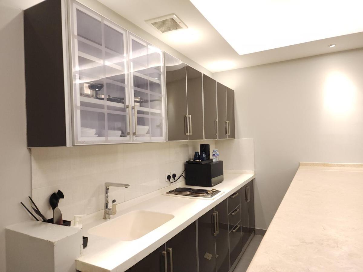 دار ود للأجنحة الفندقية Jeddah Exterior photo
