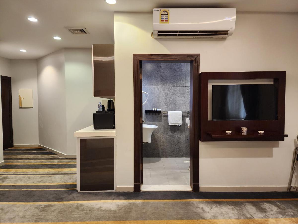 دار ود للأجنحة الفندقية Jeddah Exterior photo