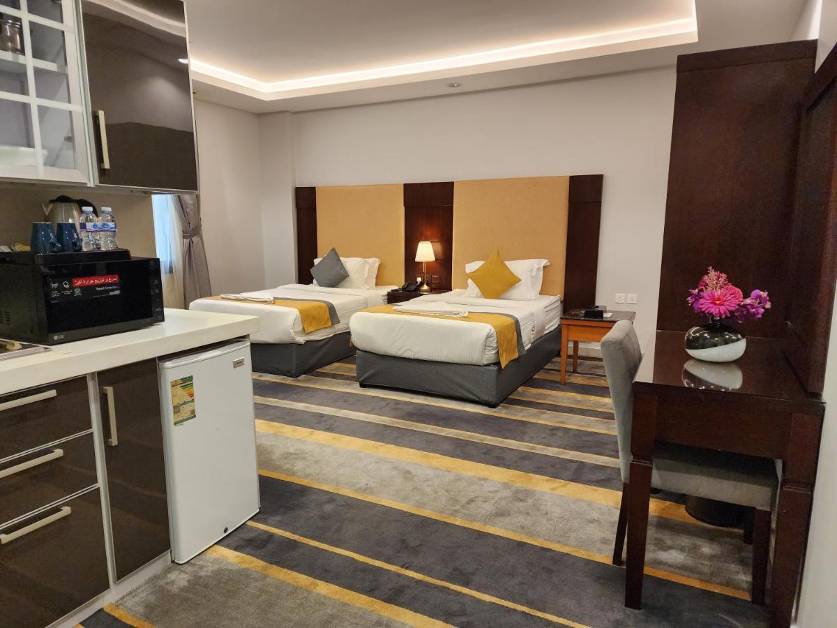 دار ود للأجنحة الفندقية Jeddah Exterior photo