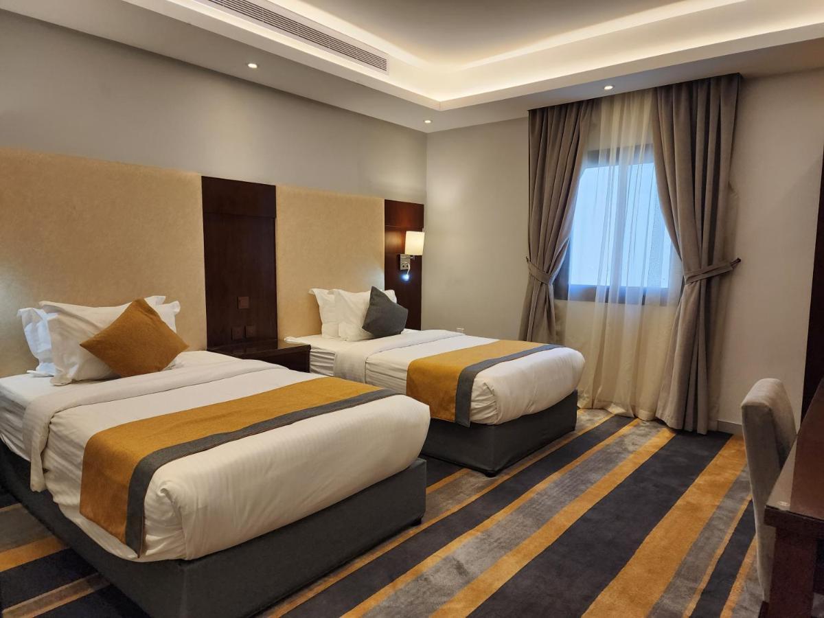 دار ود للأجنحة الفندقية Jeddah Exterior photo
